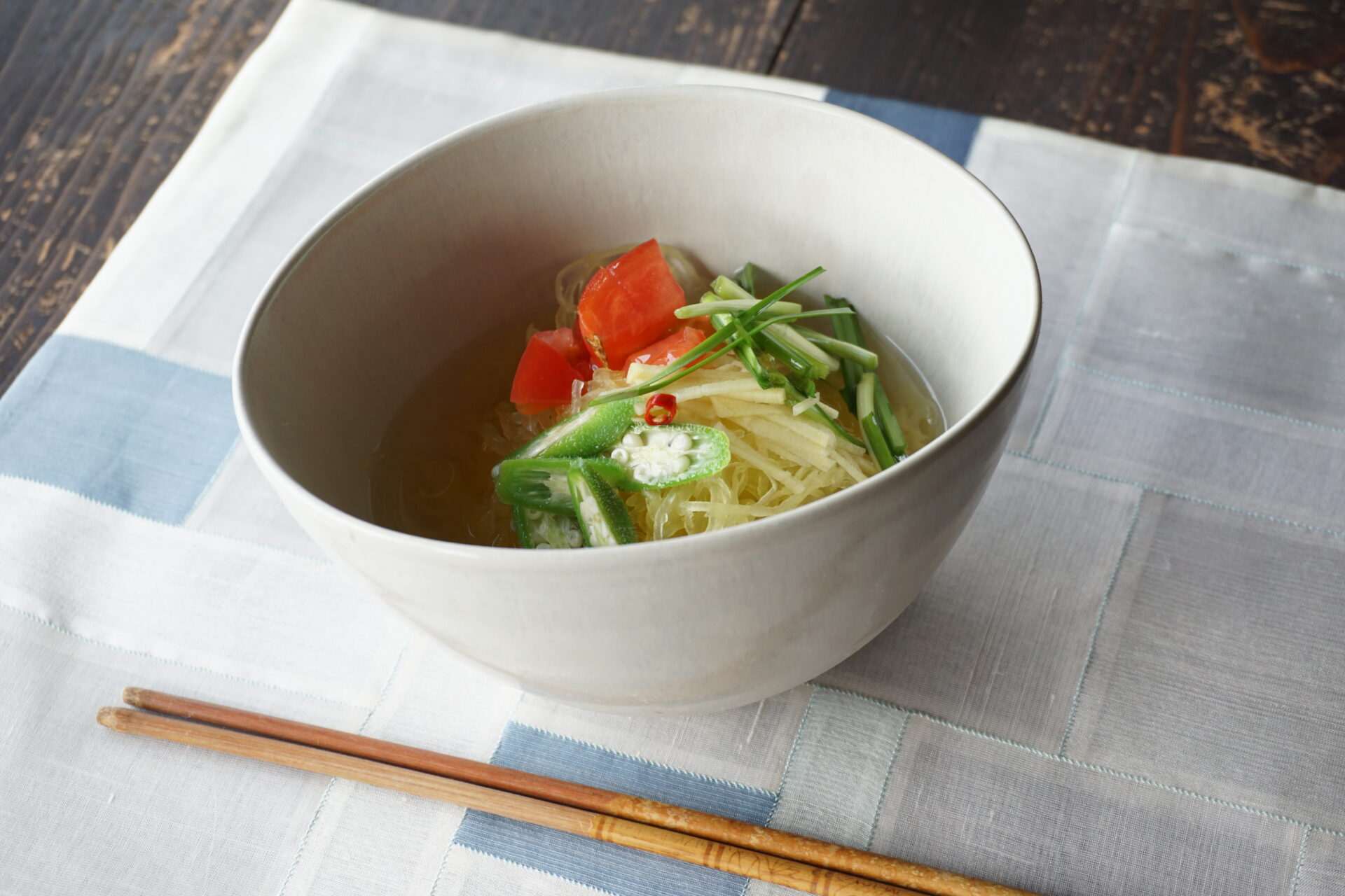 糸ウリの冷麺