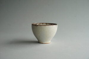 黄釉マンガン小鉢