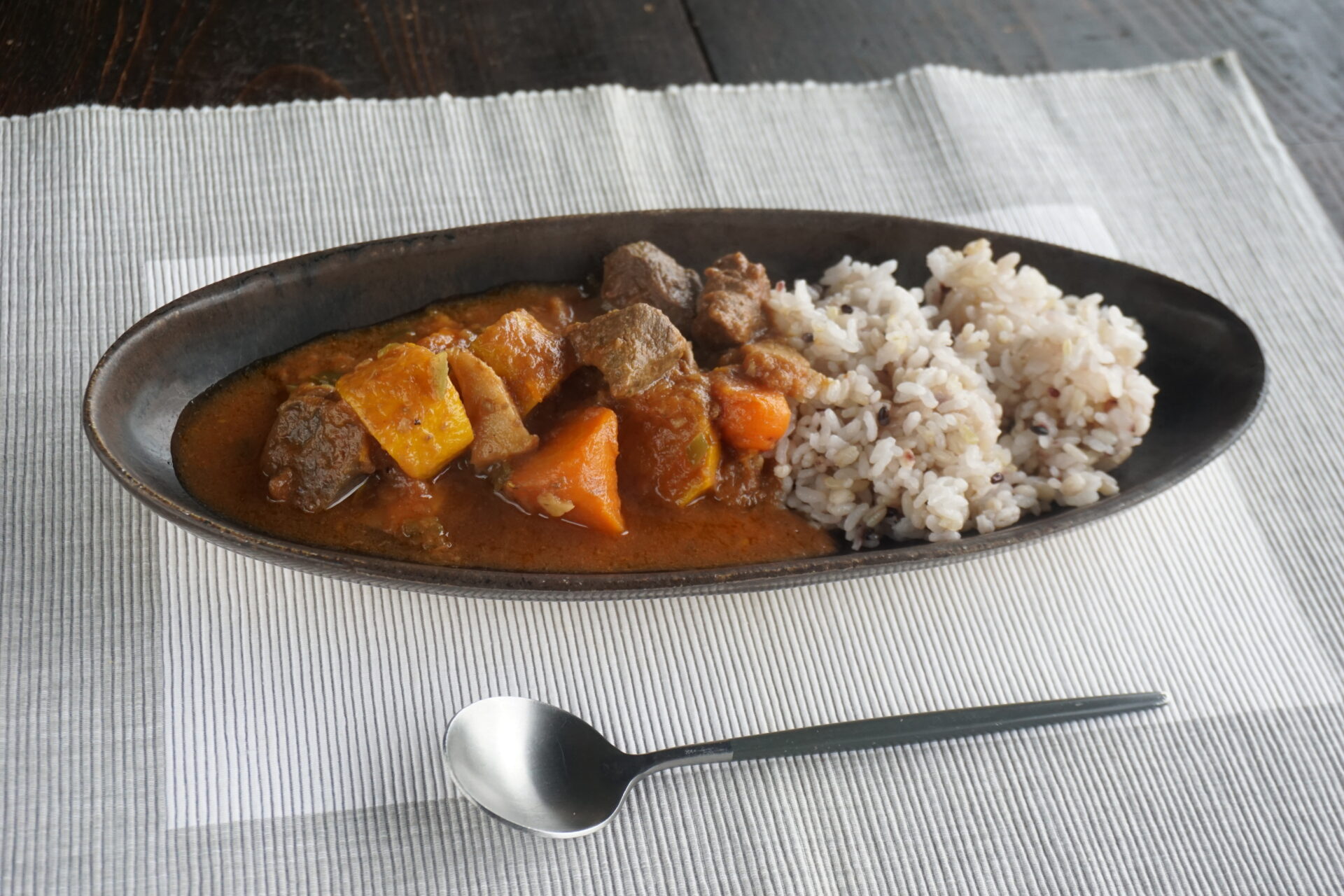 鹿肉とズッキーニで贅沢なシチュー